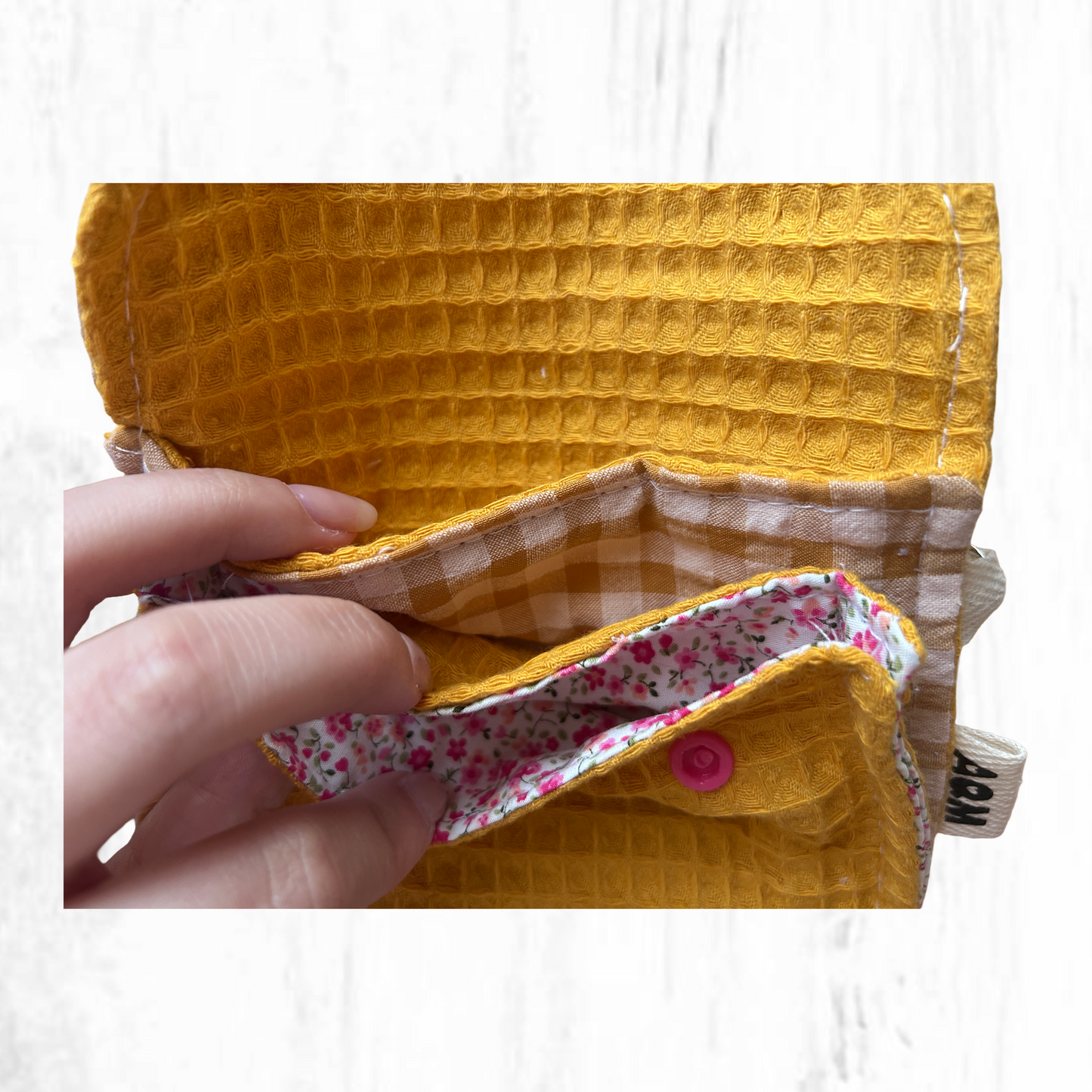 Cartera de triple compartimiento