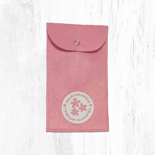 Estuches de fieltro con solapa
