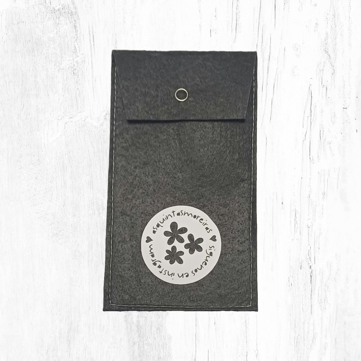 Estuches de fieltro con solapa