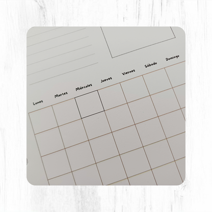 Planner mensual perpetuo blanco y negro A5